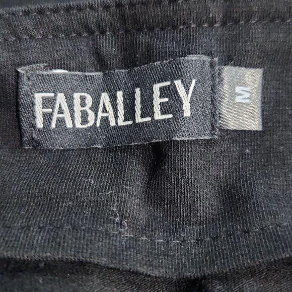 FabAlley Midi Straight Skirt Womens Size Medium Side Slit Polka Dots 90s Style - Picture 4 of 9